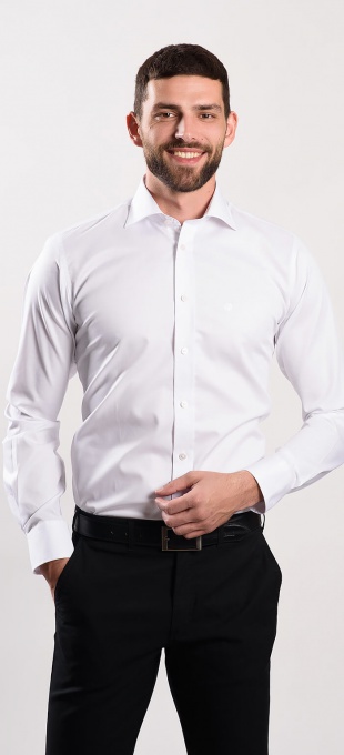 White Classic Fit shirt