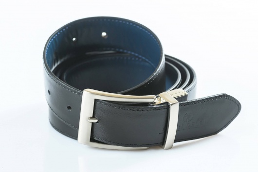 Reversible leather belt