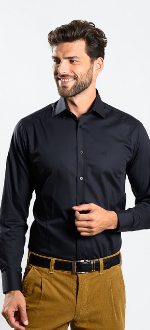 Black Classic Fit Shirt