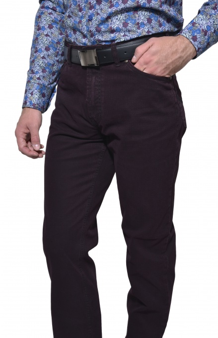 Burgundy casual five-pocket trousers