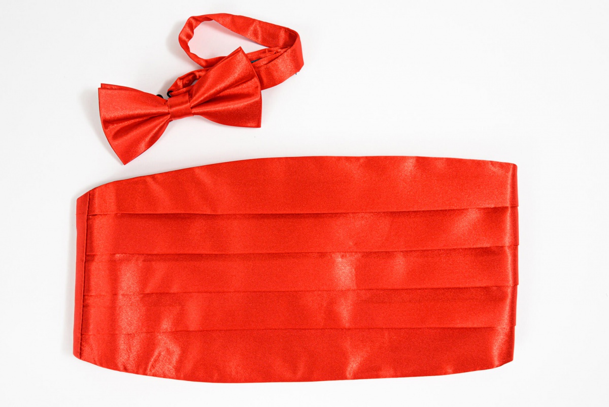 Red bow tie and cumberbund set